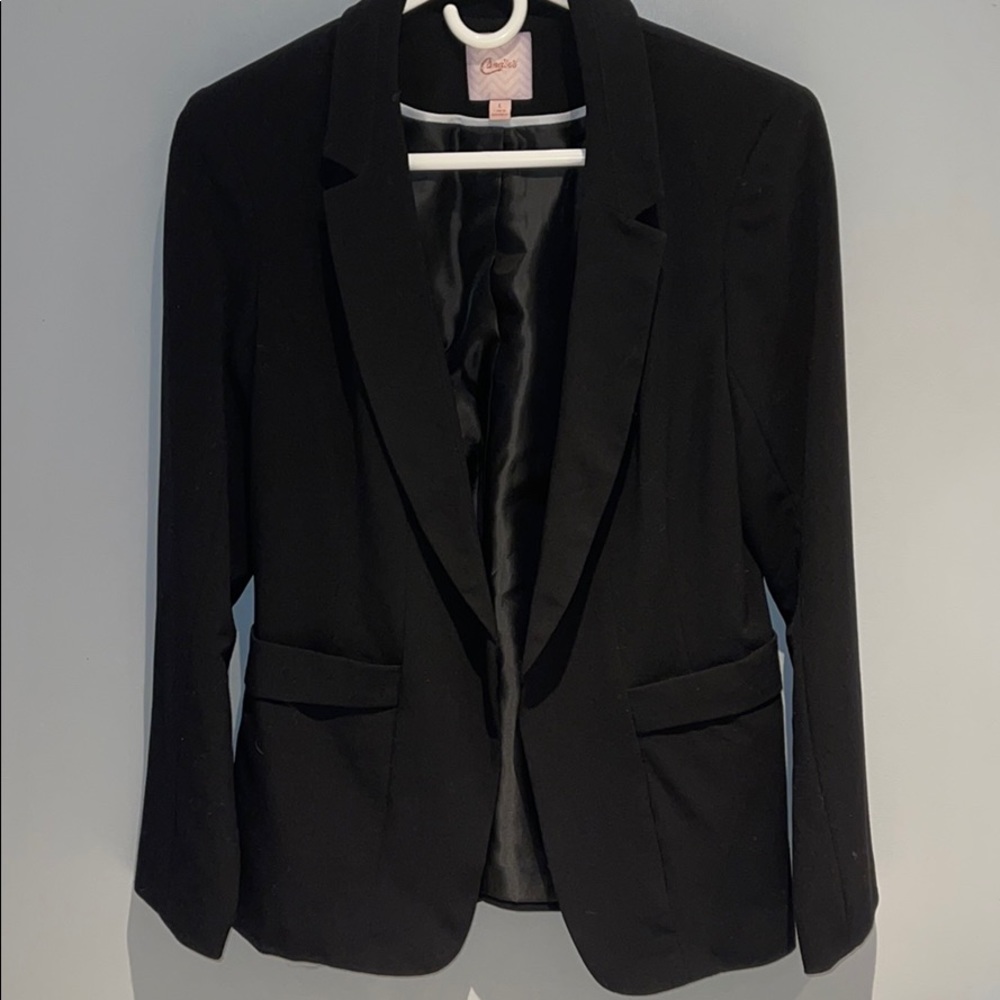 Black Blazer